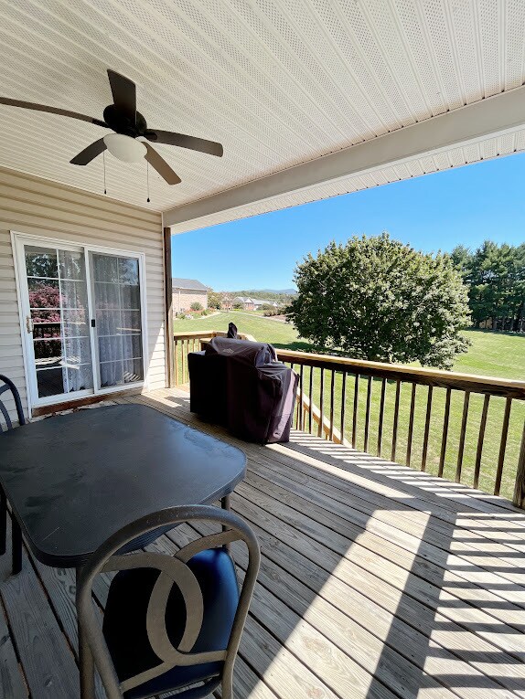 Building Photo - 1655 Briarcrest Dr