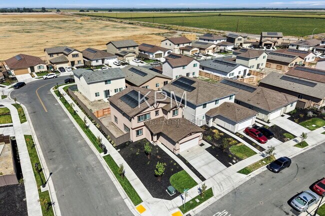 Building Photo - 10925 Admiral Cv Wy