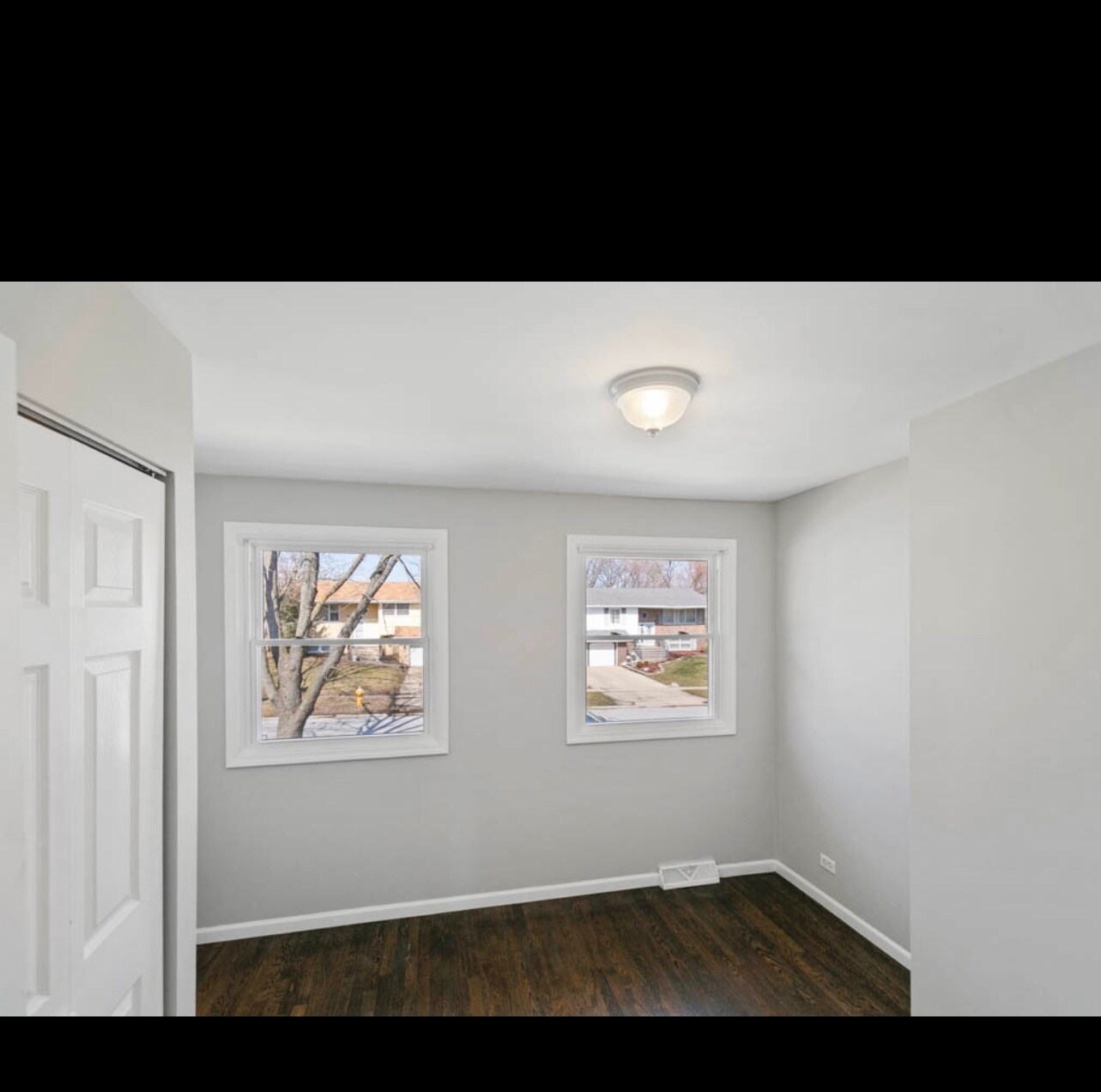 Building Photo - 3421 Birchwood Dr