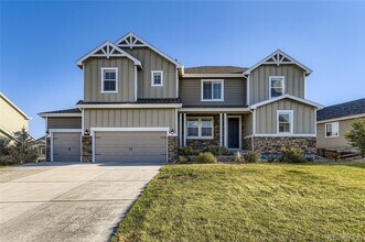 Building Photo - Spacious Spring Valley Stunner – Move-In R...