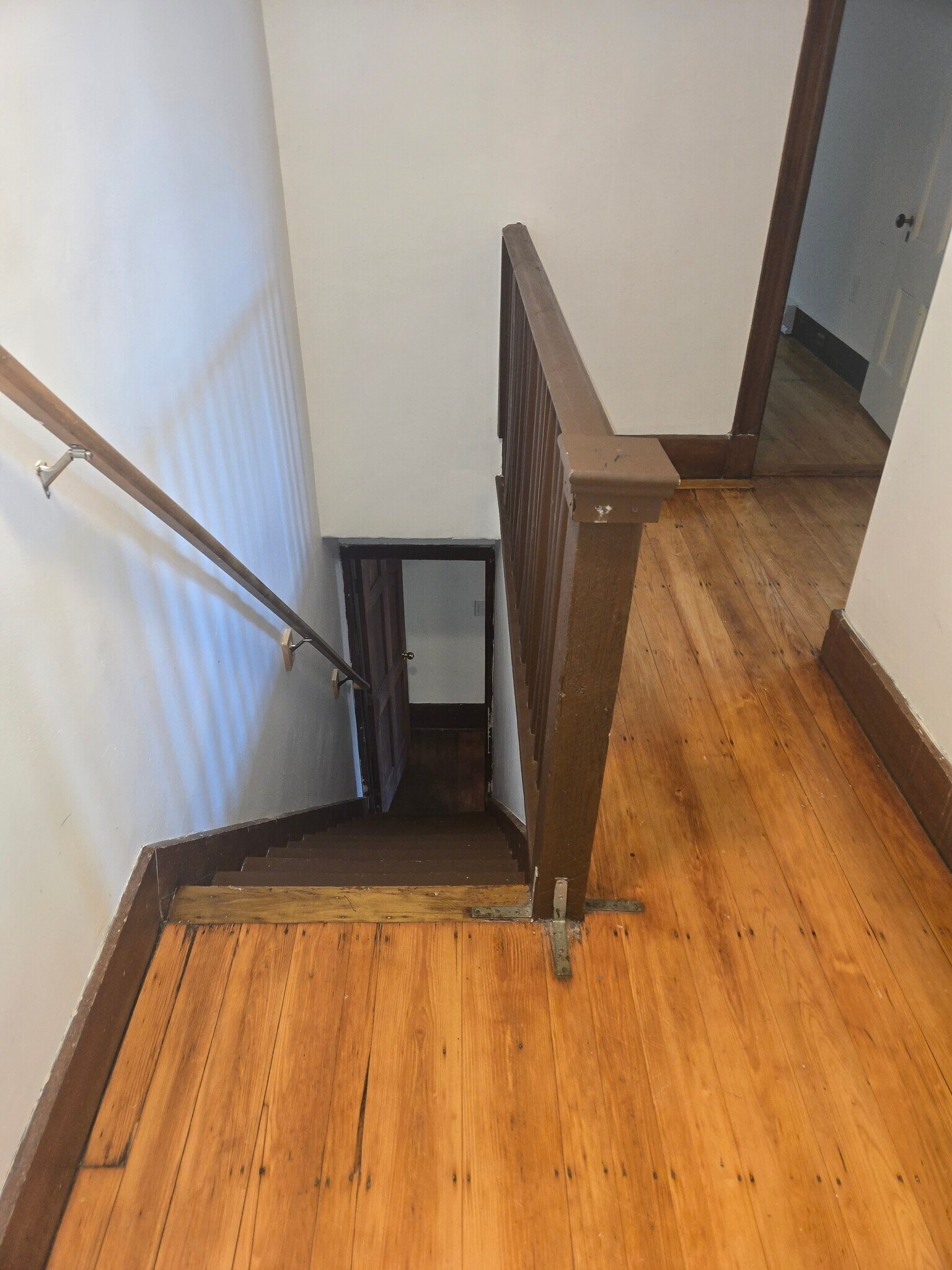 Building Photo - 4 Eleanor St