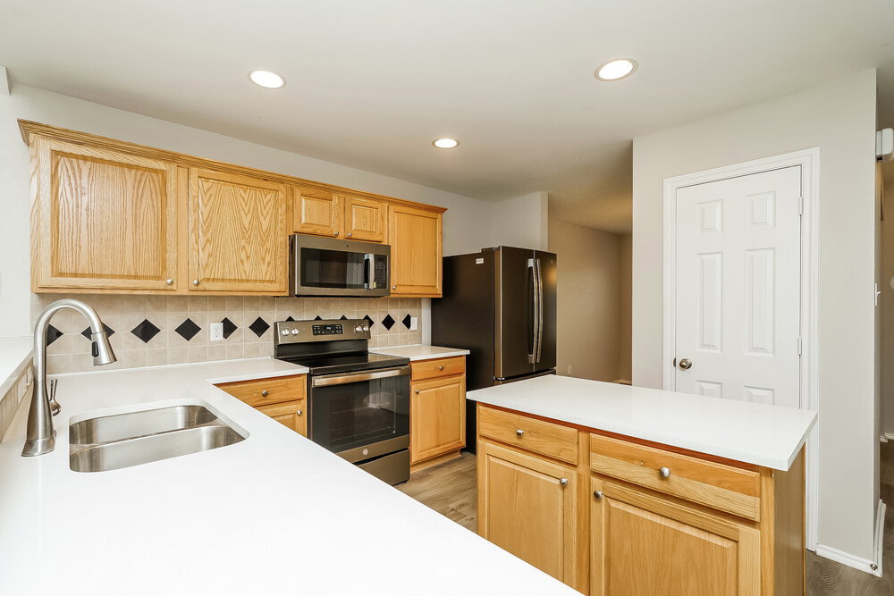 Building Photo - 8813 Sagebrush Trail