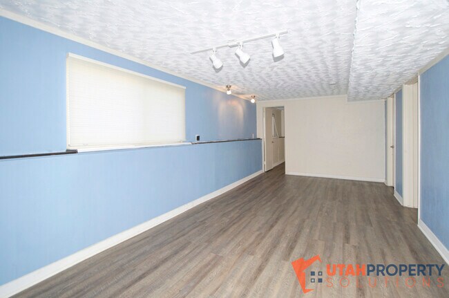 Building Photo - 3896 W Tuscaloosa Way