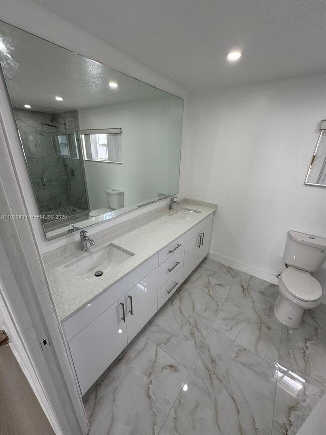 Building Photo - 8754 NW 149th Terrace