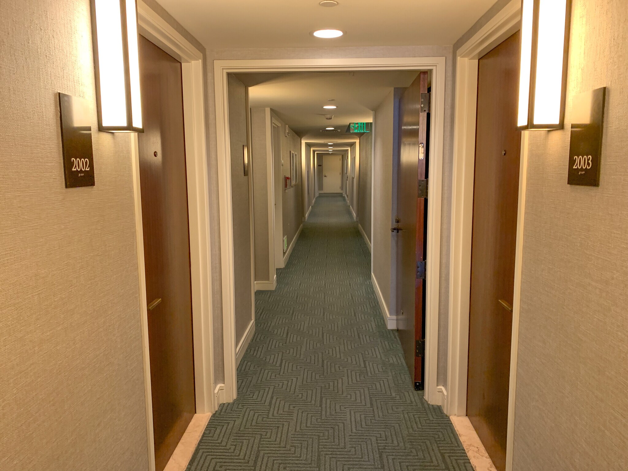 Building Photo - 223 Saratoga Rd