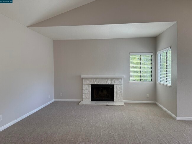 Building Photo - 1144 Maywood Ln