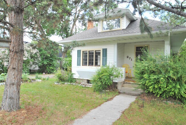 Building Photo - 271 Preston Ave