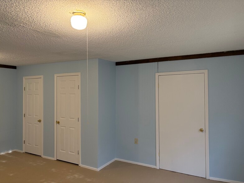 Bedroom - 13312 McComb Rd