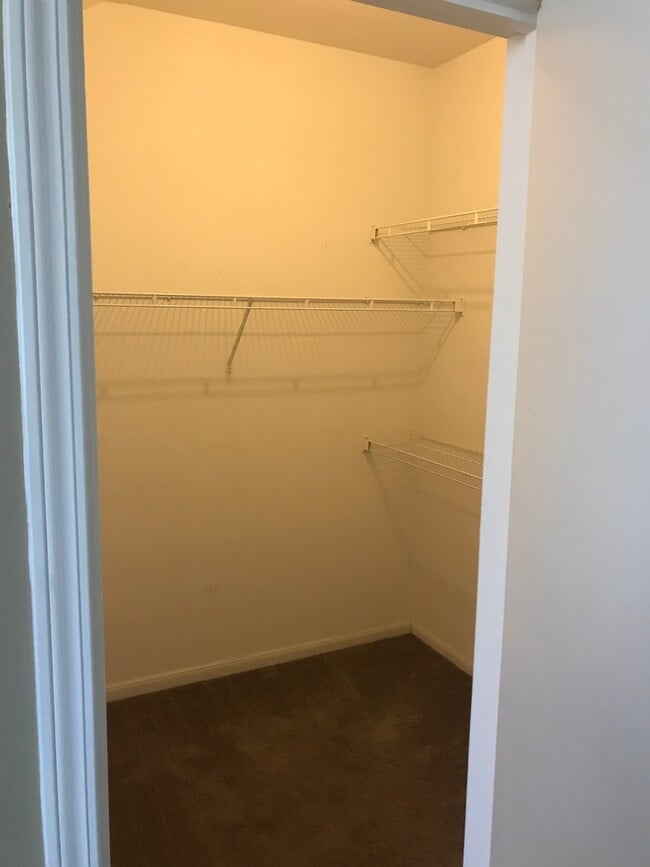 Building Photo - College Station - 3 Bedroom, 2.5 Bath Town...