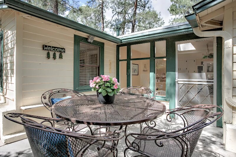 Building Photo - 710 Maricopa Dr