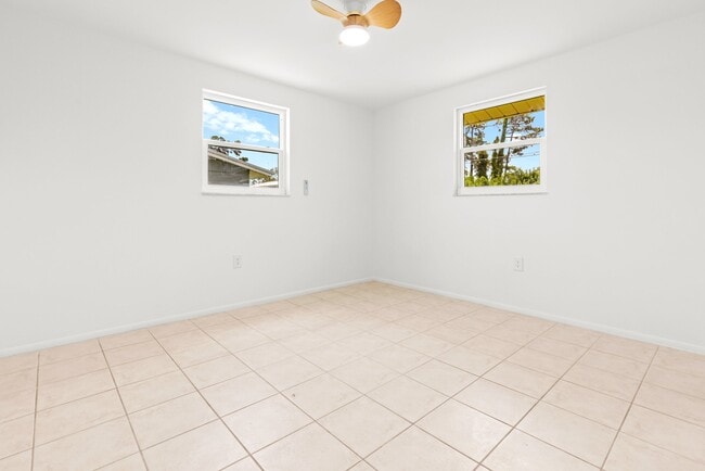 Building Photo - 1057 Tropical Ave NW