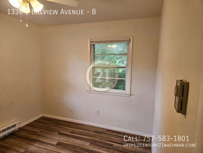 Building Photo - 1336 E Balview Ave