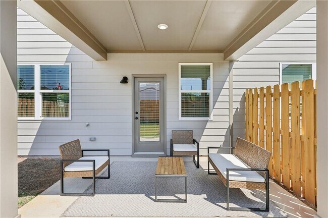 Building Photo - 180 Hensley Pk Ln