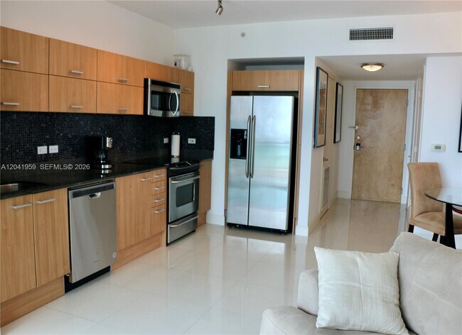 Building Photo - 350 S Miami Ave