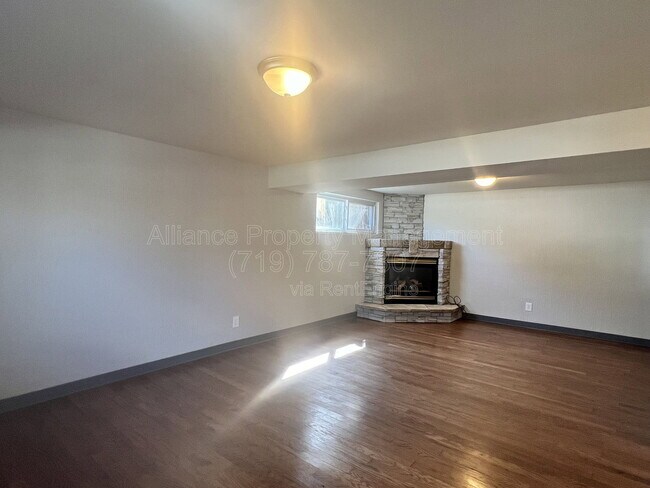 Building Photo - 4009 Wakely Dr