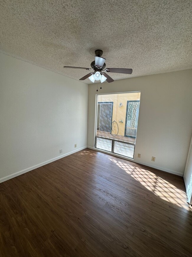 Building Photo - For Rent - 91-1054 Meahale Pl.