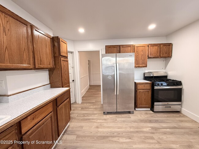 Building Photo - 1104 Dartmouth St