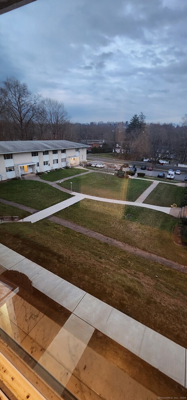Building Photo - 20 Sigwin Dr