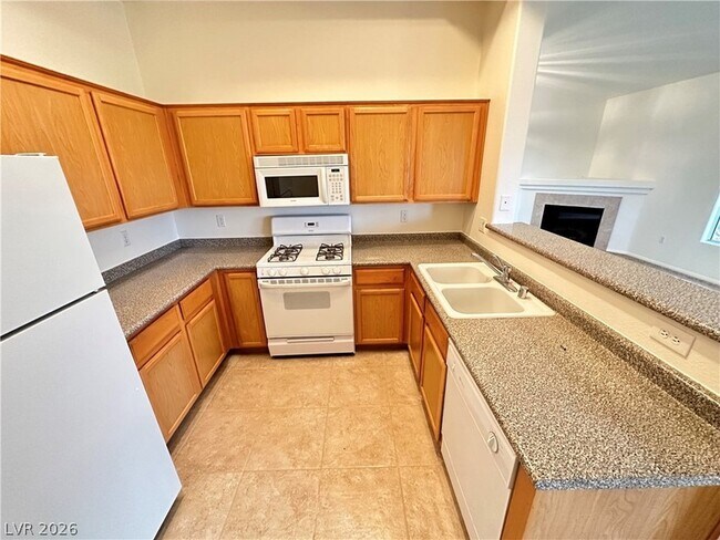 Building Photo - 3354 Indian Shadow St