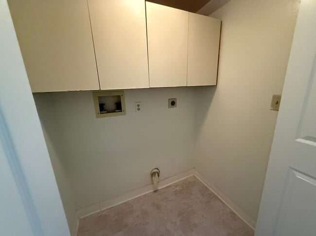 Building Photo - 21932 Nugget Canyon Dr