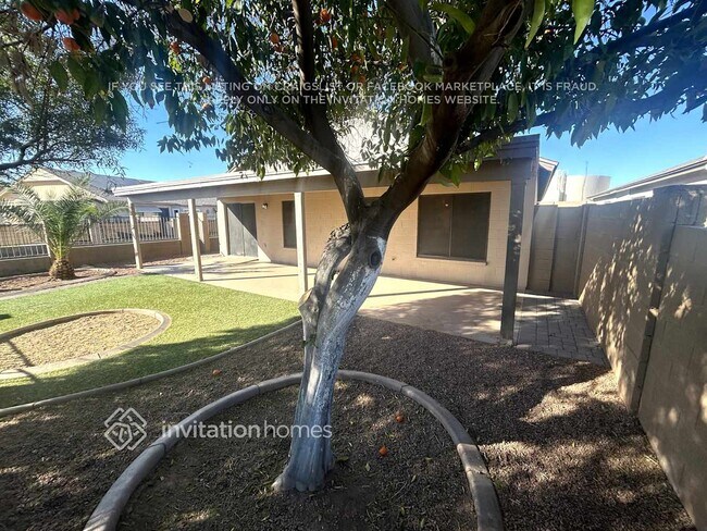 Building Photo - 8677 N 108th Ln