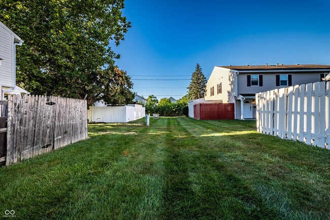 Building Photo - 4839 Oakwood Trail