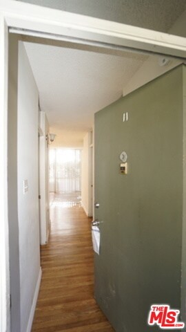 Building Photo - 11133 ROSE Ave