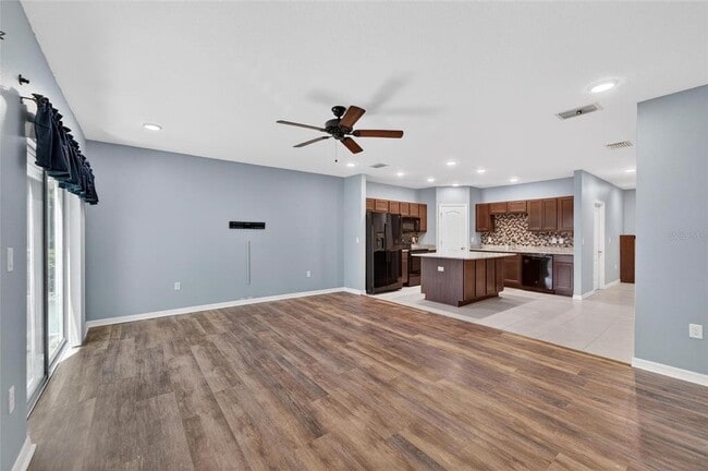 Building Photo - 3842 Hampstead Ln