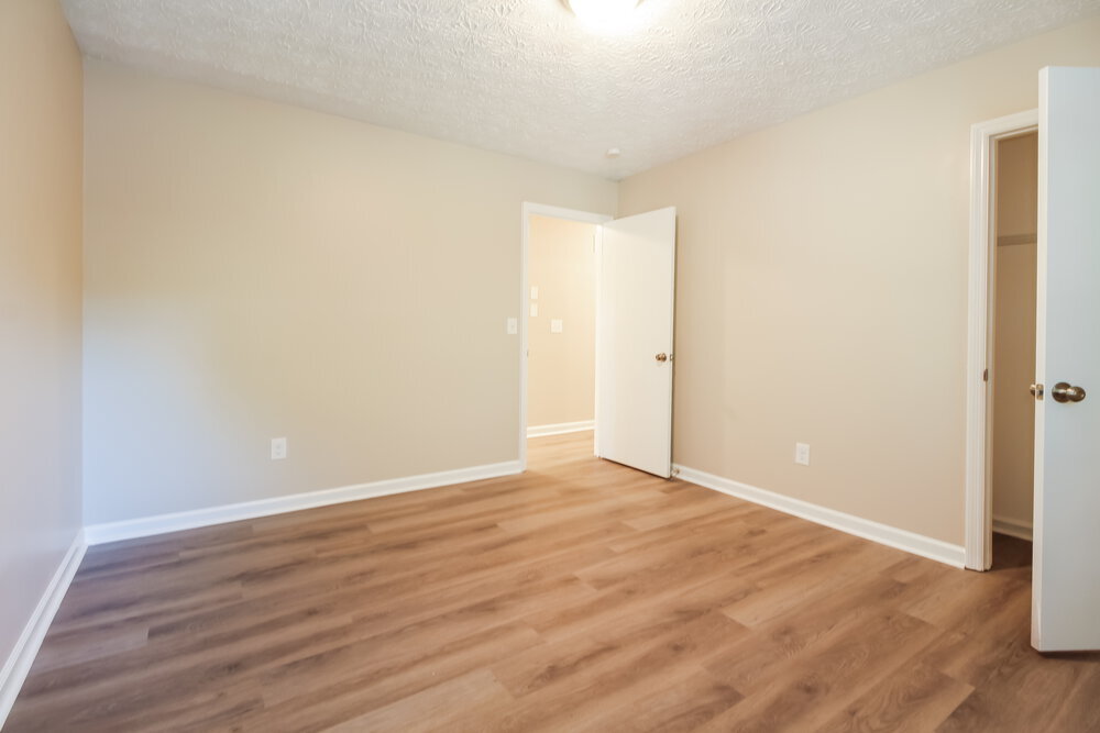 Building Photo - 1013 Summer Pl NW