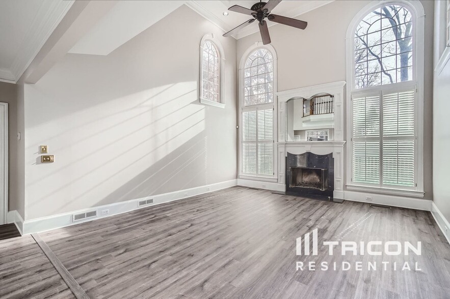 Building Photo - 1464 Hattiesburg Ct