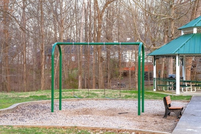 Building Photo - 104 Sundance Way