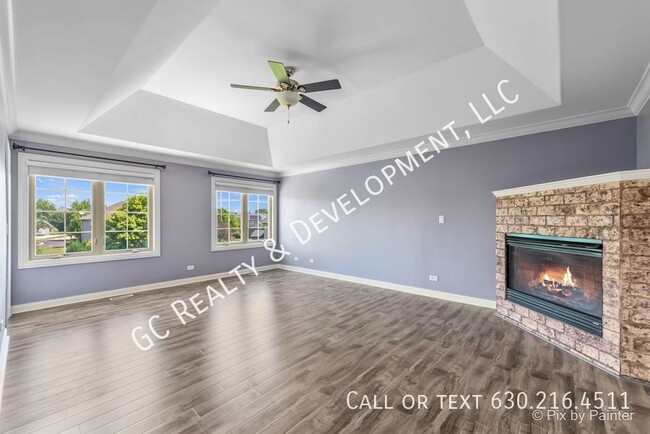 Building Photo - ***POOL & CLUBHOUSE COMMUNITY / PLAINFIELD...