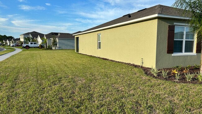 Building Photo - 3241 Silas Dr