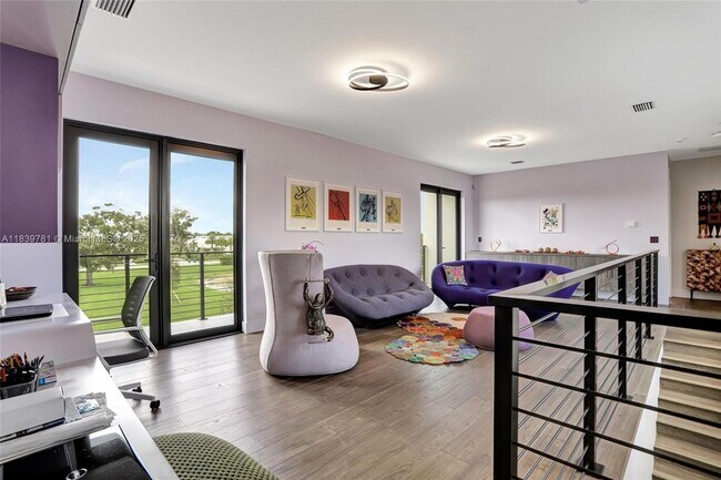 Building Photo - 16709 Botaniko Dr N