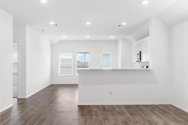 Building Photo - 4302 Penstemon Slate Dr