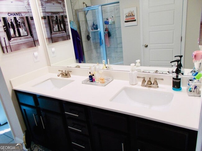 Building Photo - 612 Auburn Crossing Dr