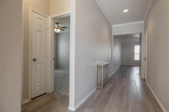 Building Photo - 767 Hoot Owl Ln S