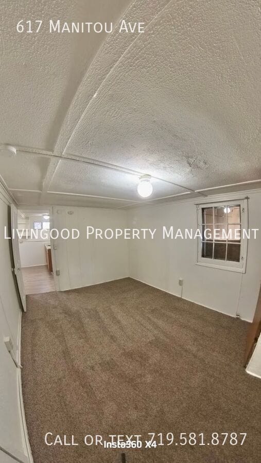 Building Photo - 617 Manitou Ave