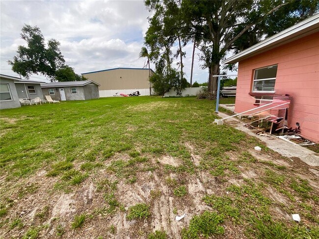 Building Photo - 2117 Calusa Trail