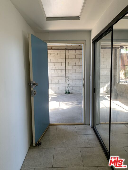 Building Photo - 3675 Keystone Av