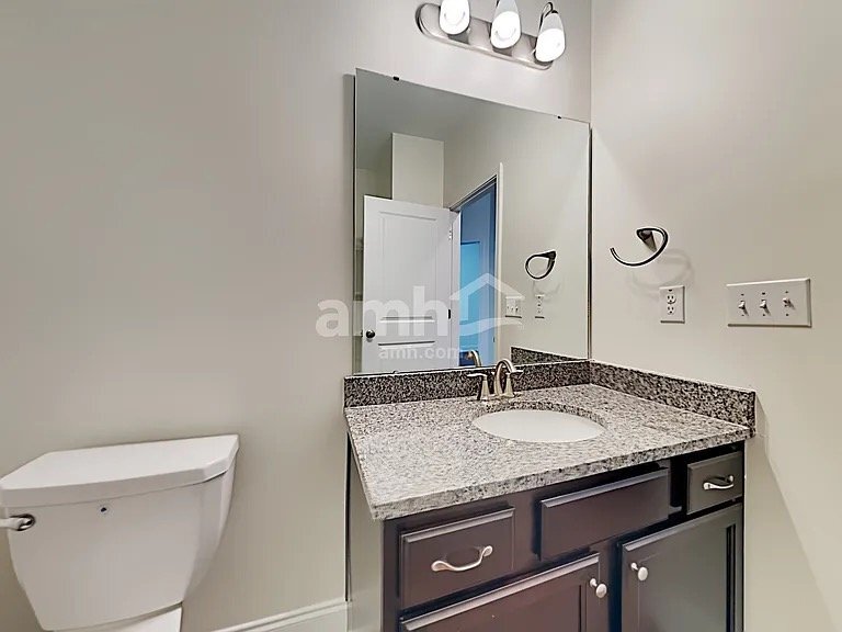 Building Photo - 6463 Winchester Highlands Dr