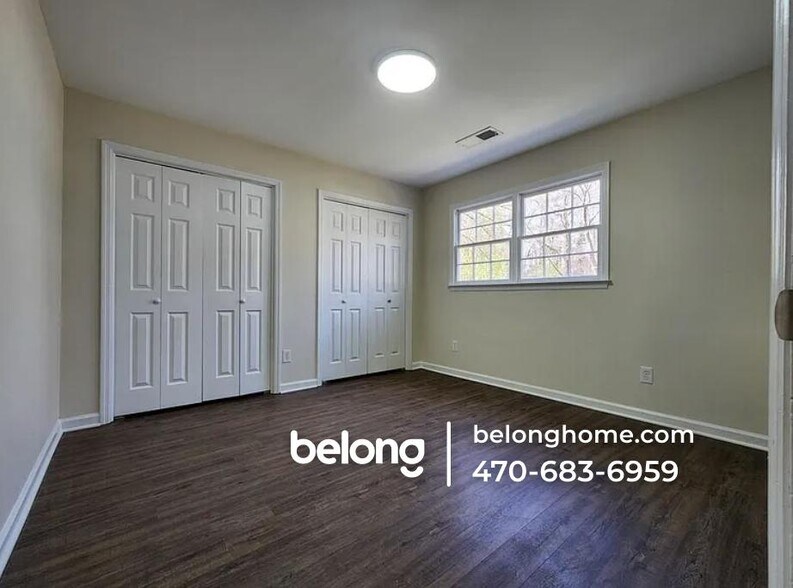 Building Photo - 2485 Zachary Woods Dr NW