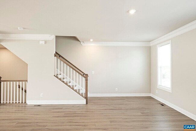 Building Photo - 4012 Talen Ln