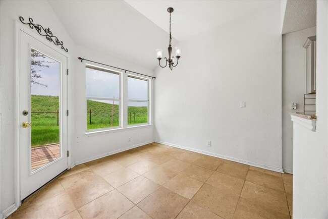 Building Photo - 124 Lago Grande Dr