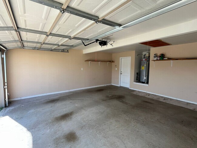 Building Photo - 103 JO Pk Ln