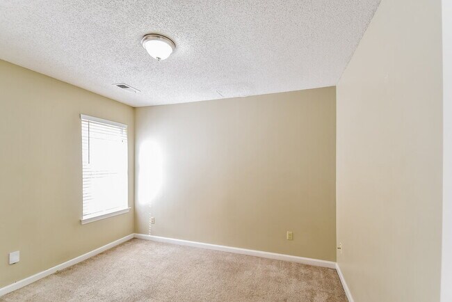 Building Photo - 6659 Whitten Pine Dr