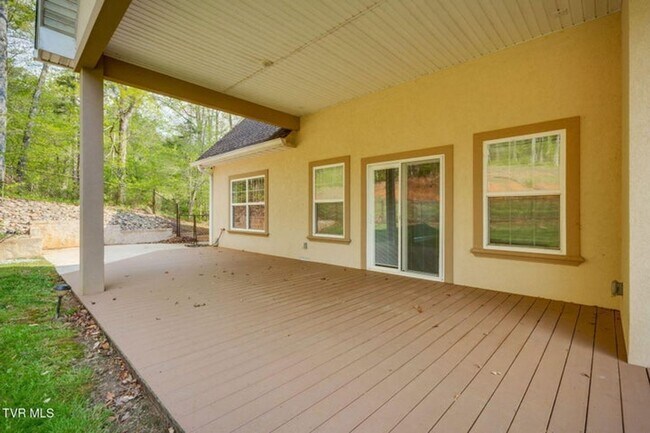 Building Photo - 721 Powder Branch Rd