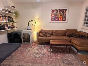 Building Photo - Charming 2BR Townhome in NW Houston