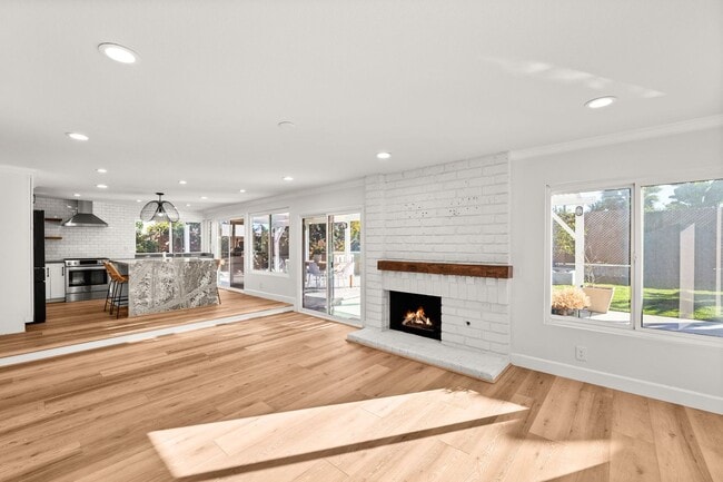 Building Photo - Beautiful Home in Dana Point