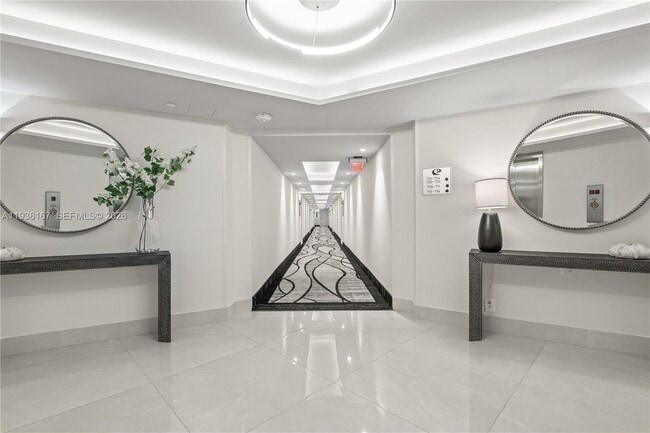 Building Photo - 3180 S Ocean Dr